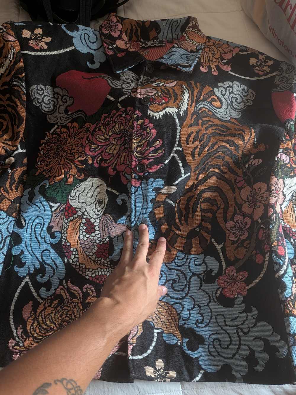 Rebel Vengeance Black Button-Up Shirt with Tiger, Koi & Floral Multicolor LARGE - Picture 2 of 7